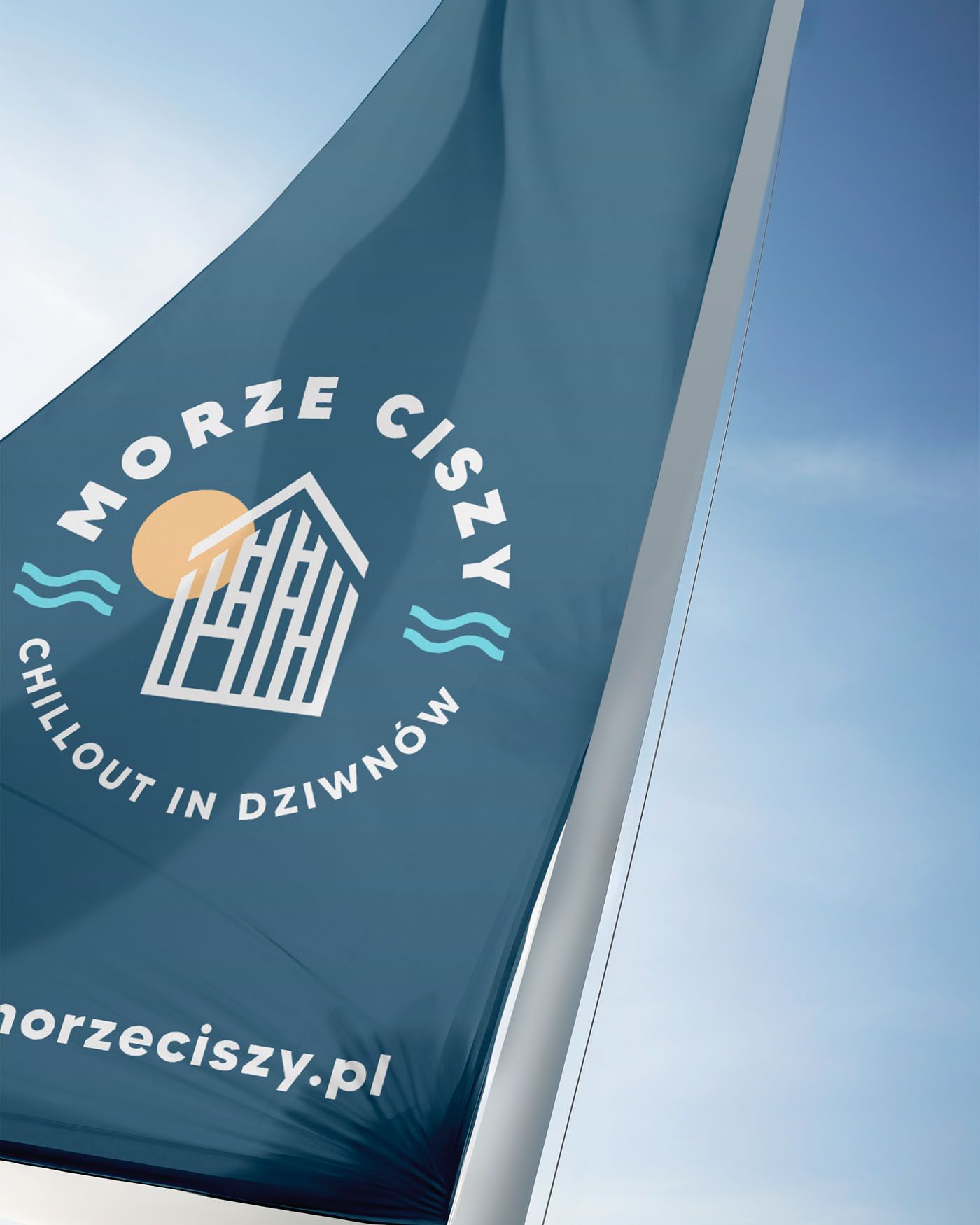 Znak Morze Ciszy na fladze marki